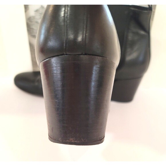 Vince Camuto Leather Ankle Boots Women Size 8.5 M Heel Round Toe Slip On - Picture 13 of 16